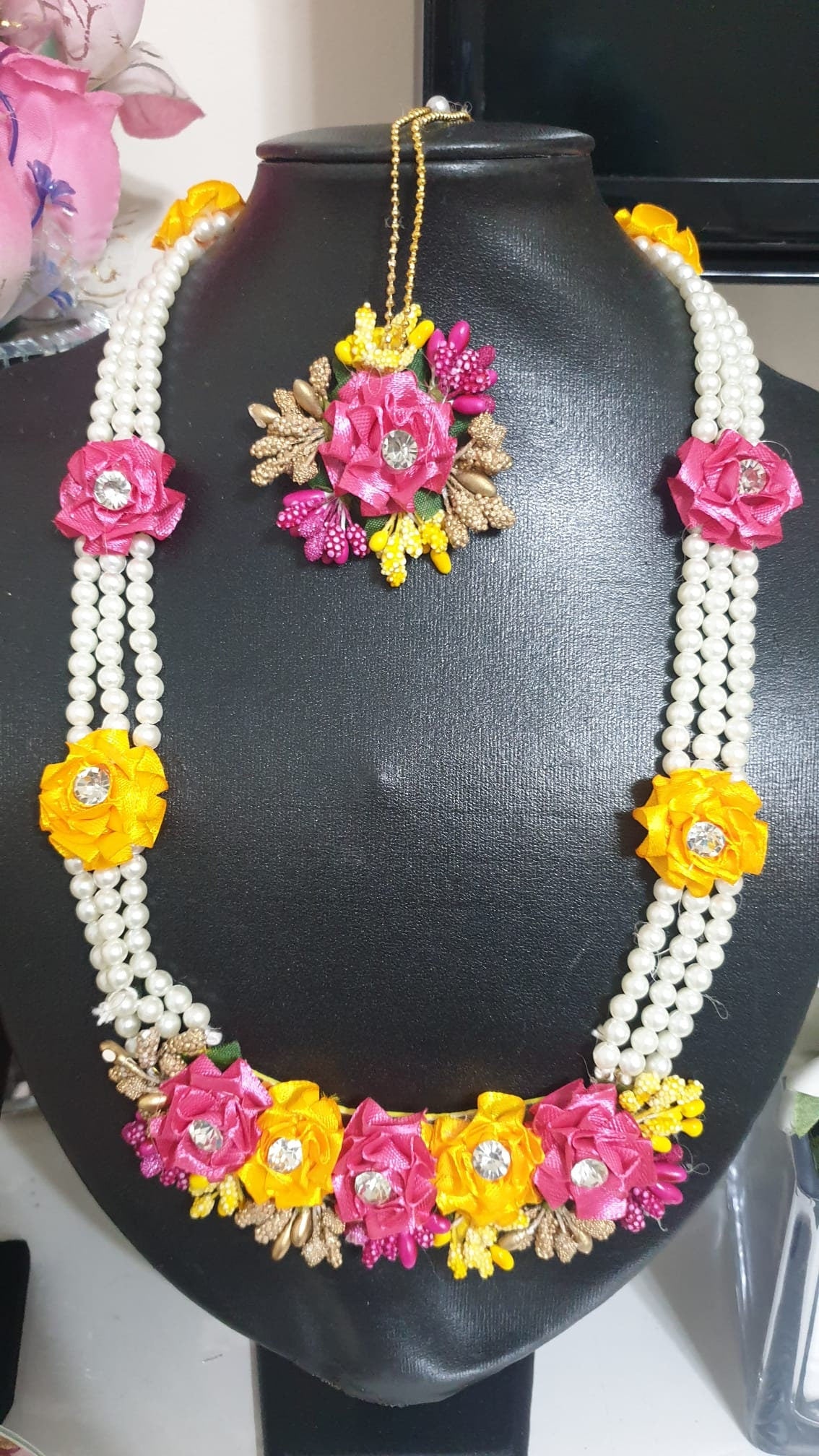Artificial Flower Pearls Jewellery Dholki Haldi Mehndi Jewellery Sets