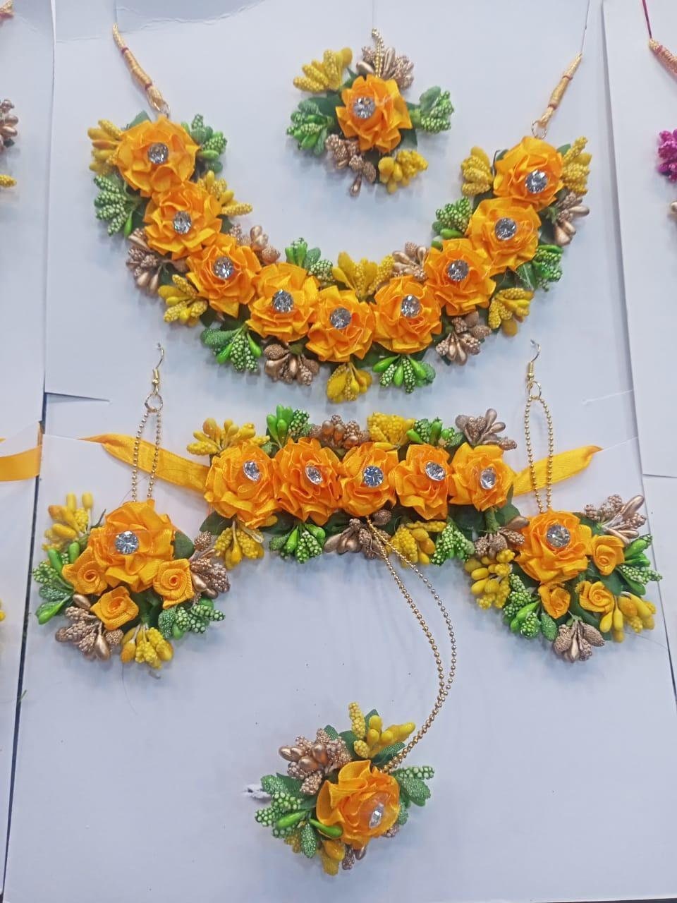 Artificial Mehndi Flower Jewelry Set For Haldi Dholki Mehndi Parties