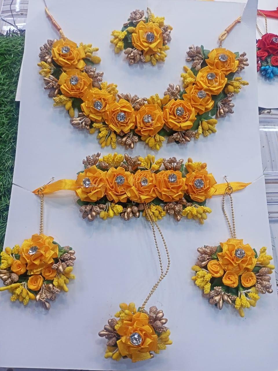 Artificial Mehndi Flower Jewelry Set For Haldi Dholki Mehndi Parties