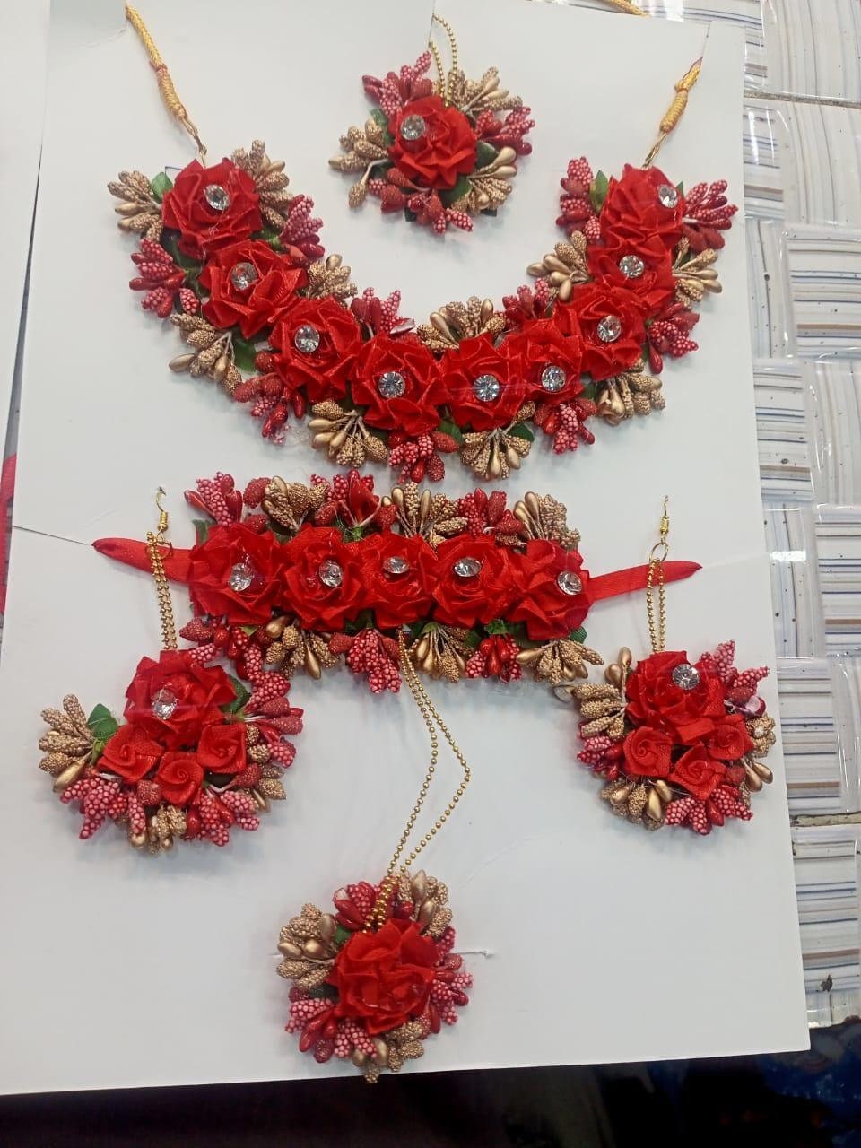 Artificial Mehndi Flower Jewelry Set For Haldi Dholki Mehndi Parties