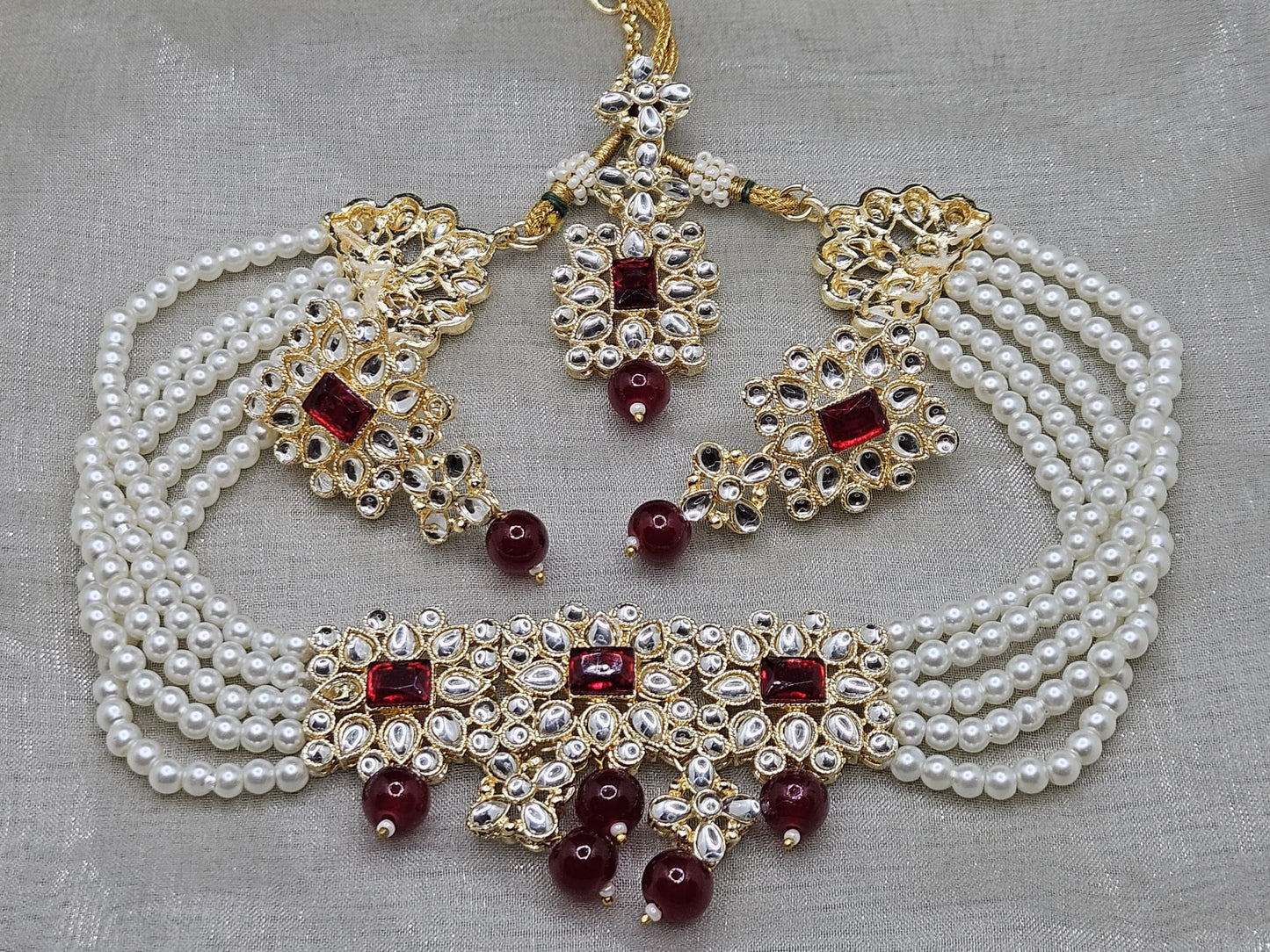 18K Gold Plated Pearls Stone Studded Choker Necklace Set