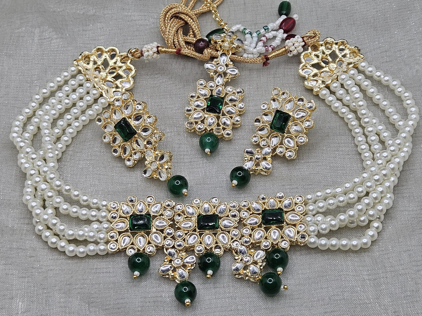 18K Gold Plated Pearls Stone Studded Choker Necklace Set