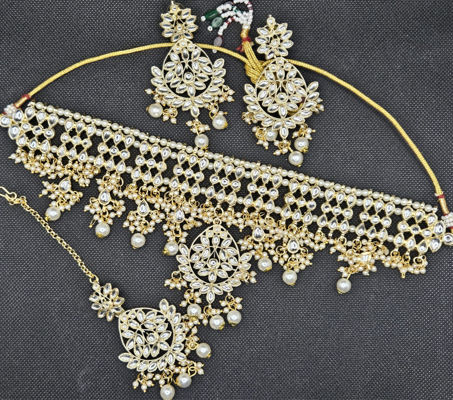 18K Gold Plated Traditional Etnico Kundan Pearl Studded Jewellery Set
