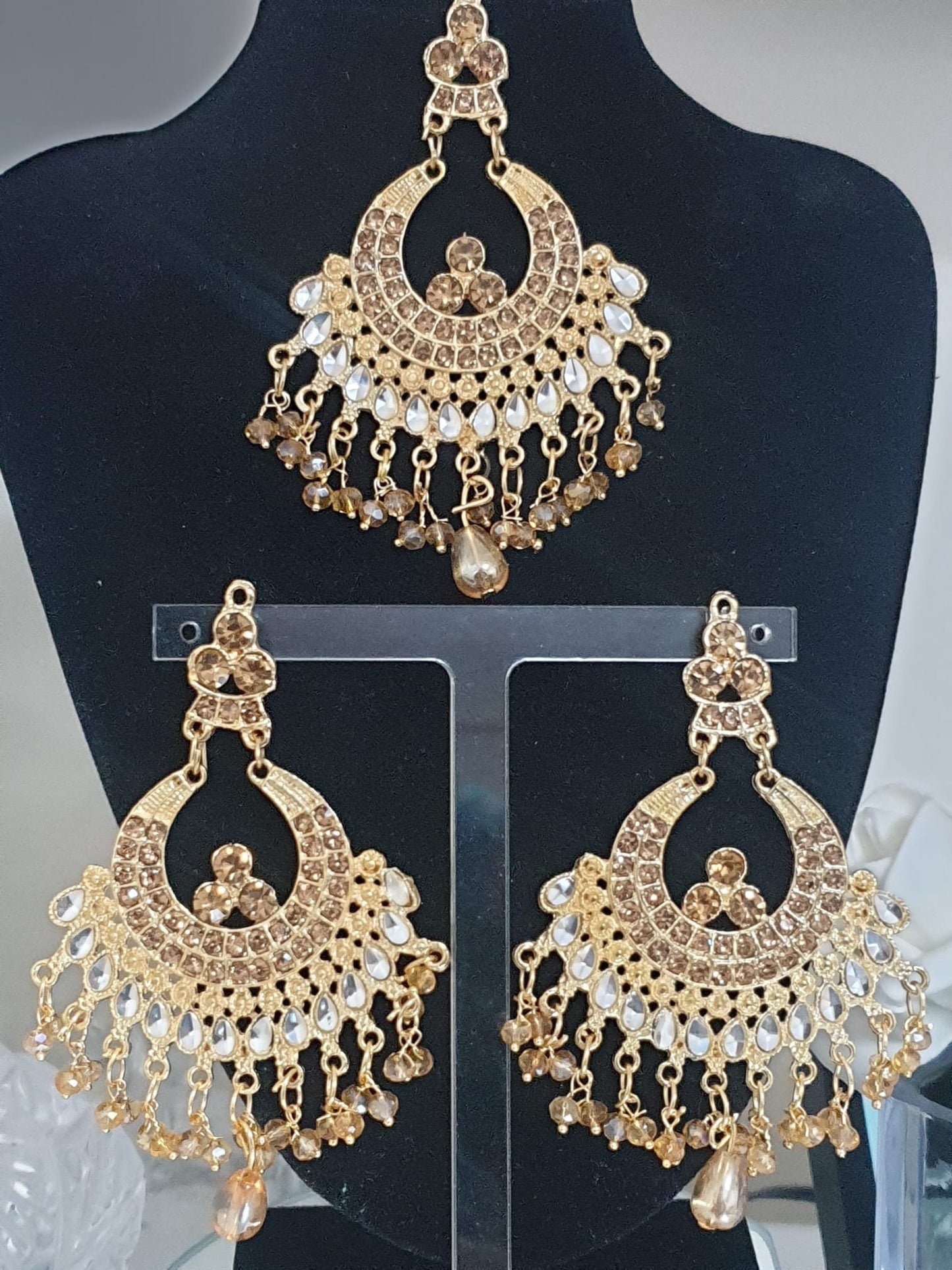 Sheesha Mirror Kundan Style, Dangler Earings Set With Tikka