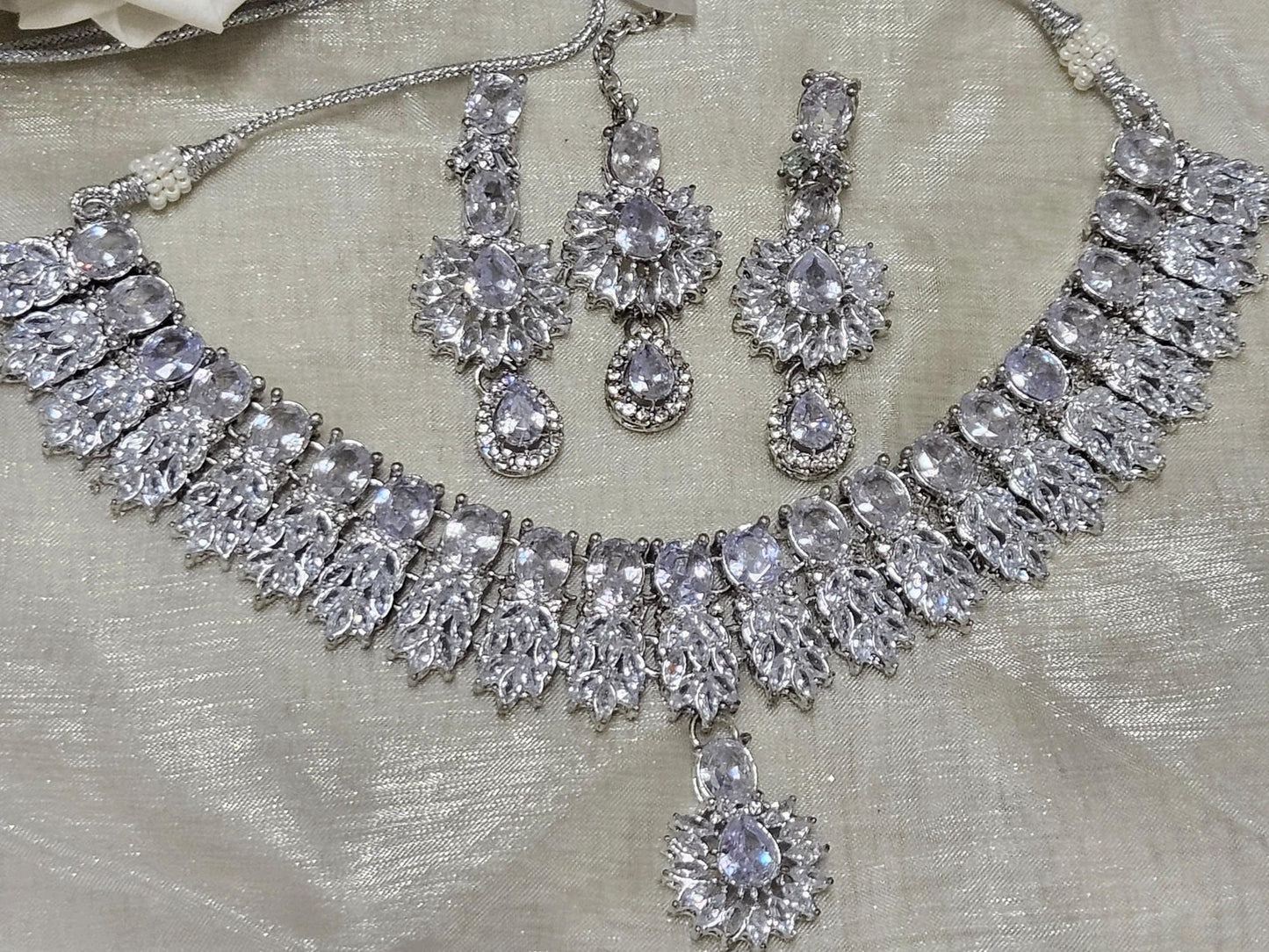 Silver Plated Zircon Jewellery Sets With Stones